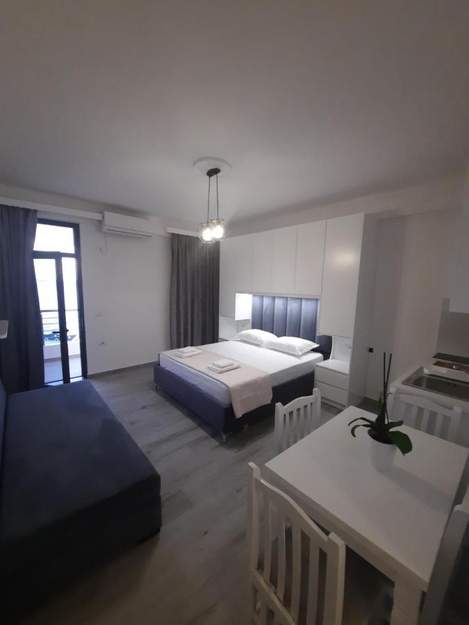 Nora'S Guesthouse Sarande Ngoại thất bức ảnh