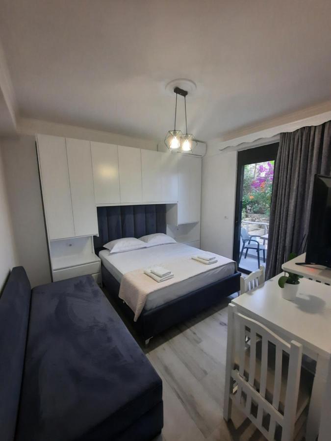 Nora'S Guesthouse Sarande Ngoại thất bức ảnh