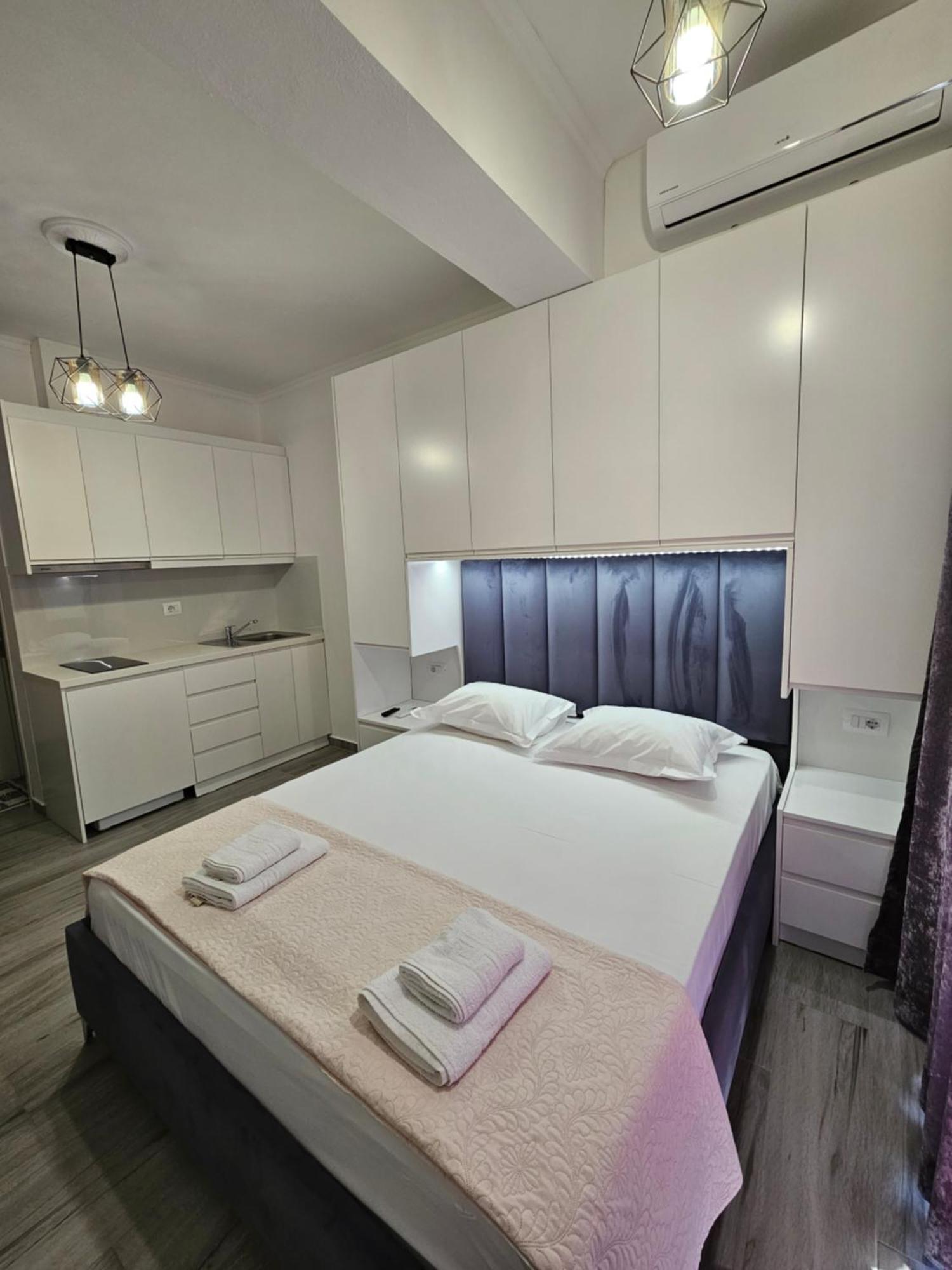 Nora'S Guesthouse Sarande Ngoại thất bức ảnh