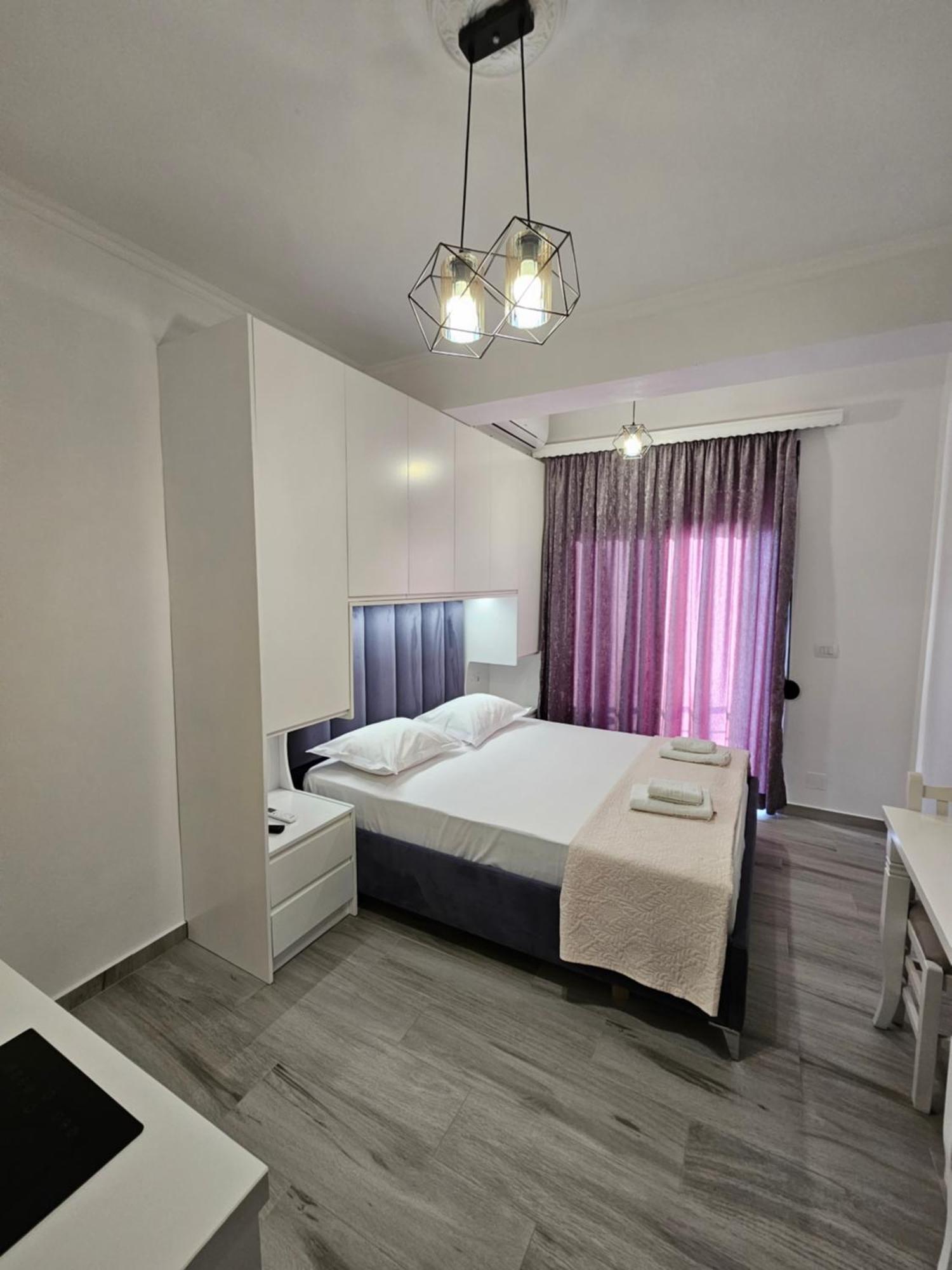 Nora'S Guesthouse Sarande Ngoại thất bức ảnh