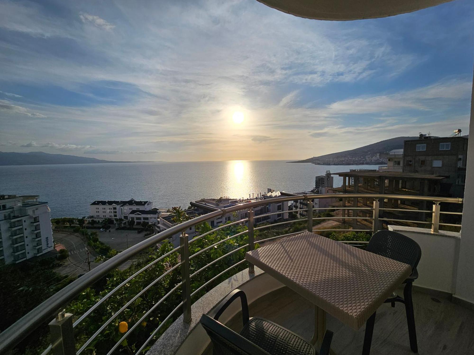 Nora'S Guesthouse Sarande Ngoại thất bức ảnh