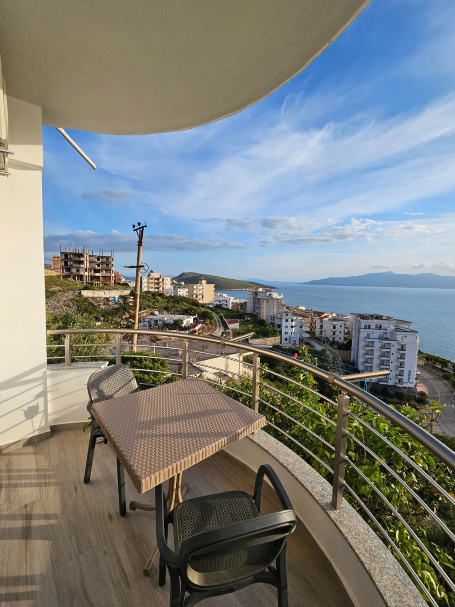 Nora'S Guesthouse Sarande Ngoại thất bức ảnh