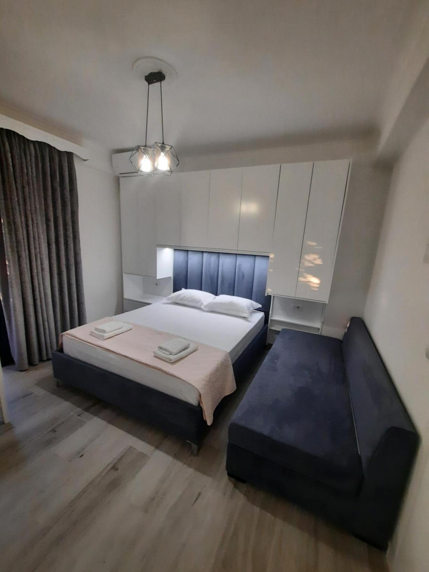 Nora'S Guesthouse Sarande Ngoại thất bức ảnh
